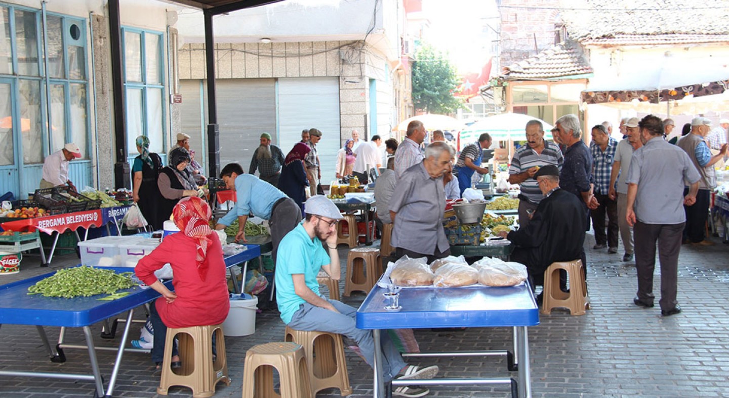 Üretici Köylü Pazarı